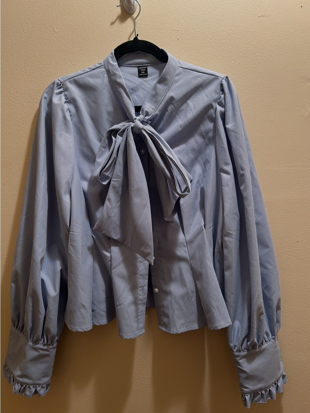 SHEIN Light Blue Bow Tie Puff Sleeve Blouse